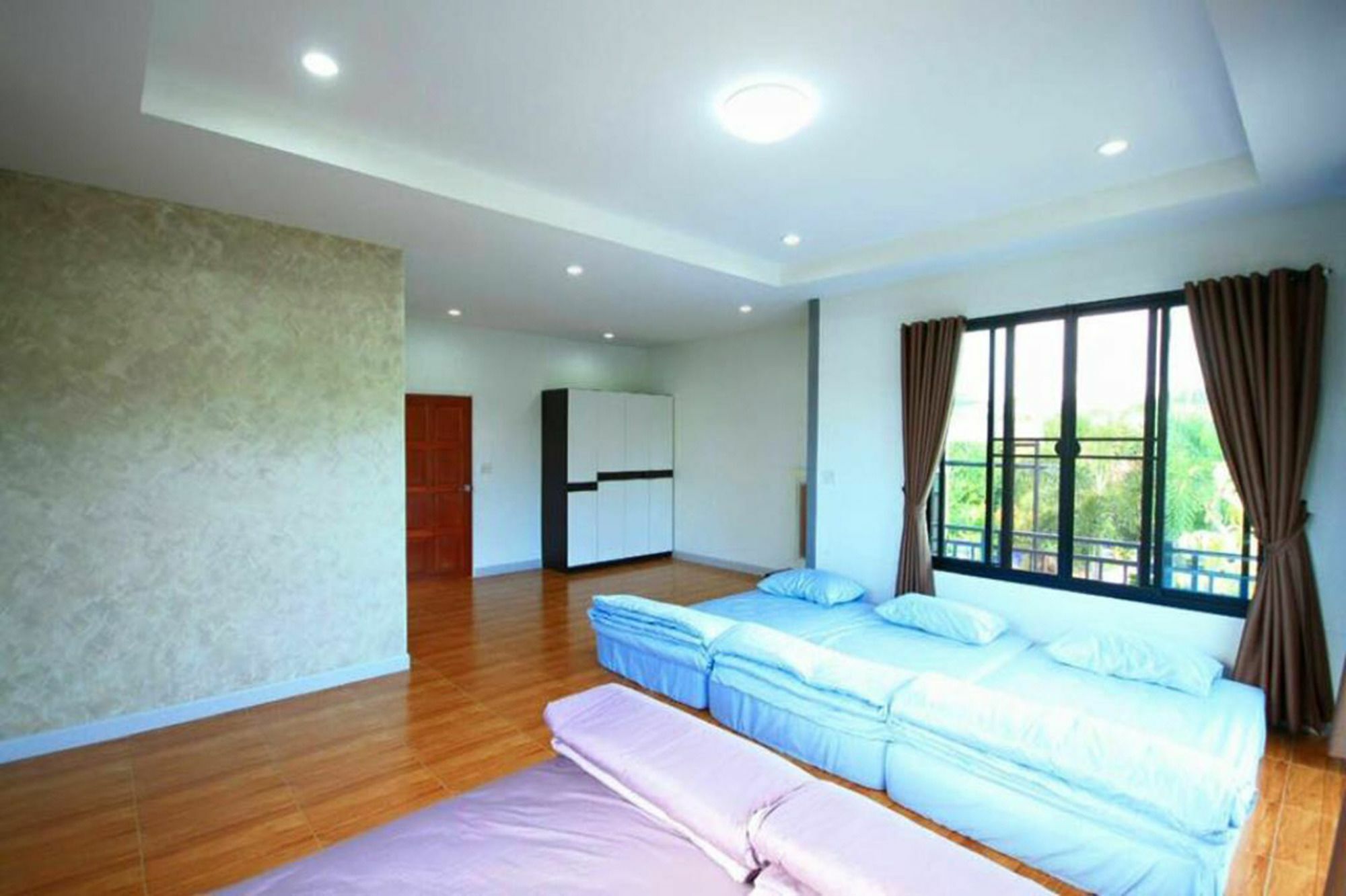 Sunsmile'S House Villa Wang Nam Khiao Exteriör bild